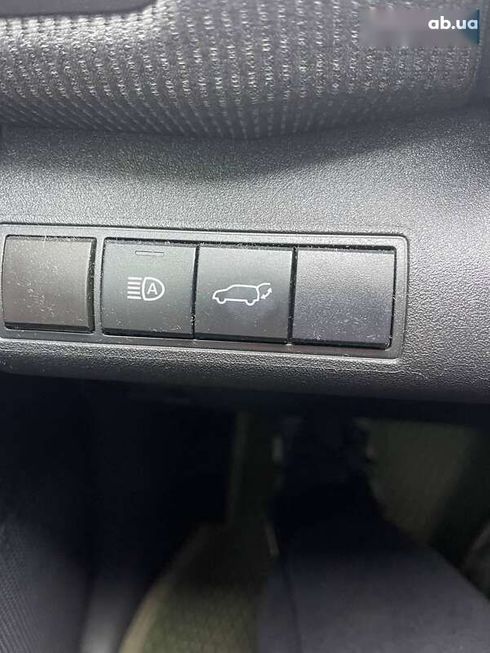 Toyota bZ 2023 - фото 8