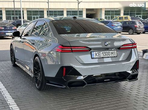 BMW 5 серия 2024 - фото 28