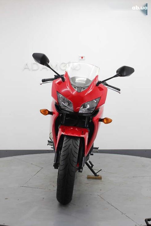 Honda CBR 400R 2013 - фото 7