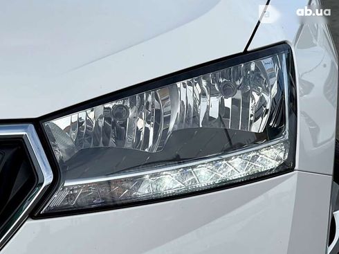 Skoda Fabia 2021 - фото 12