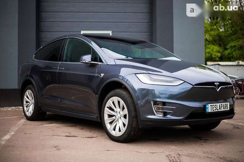 Tesla Model X 2019 - фото 10