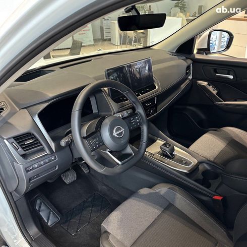 Nissan Qashqai 2025 белый - фото 8