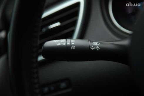 Nissan Qashqai 2018 - фото 21