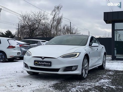 Tesla Model S 2018 - фото 7