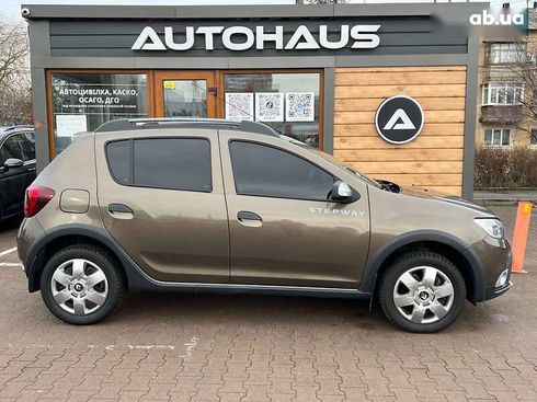Renault Sandero 2019 - фото 4