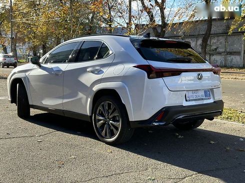 Lexus UX 2022 - фото 9