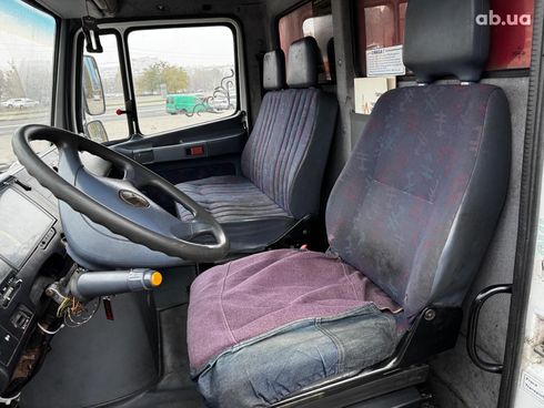 Mercedes-Benz 814 2001 белый - фото 32