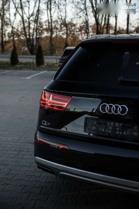 Audi Q7 2017 - фото 9