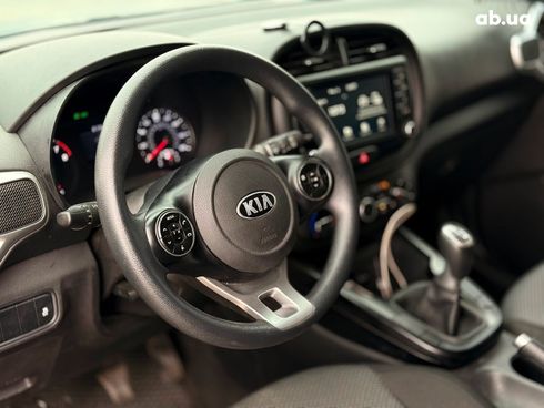 Kia Soul 2019 черный - фото 17