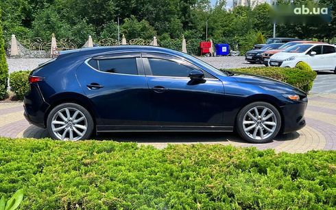 Mazda 3 2019 - фото 8