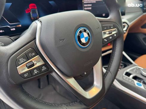 BMW i4 2023 - фото 20