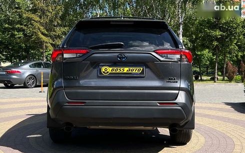 Toyota RAV4 2023 - фото 6