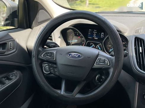 Ford Escape 2016 - фото 15