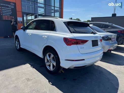 Audi Q3 2020 - фото 3