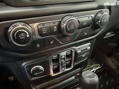 Jeep Gladiator 2019 - фото 20