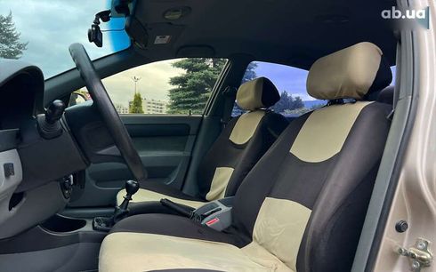Chevrolet Lacetti 2012 - фото 14