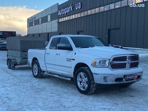 Dodge Ram 2015 белый - фото 6