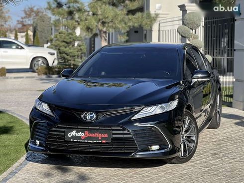 Toyota Camry 2021 - фото 3