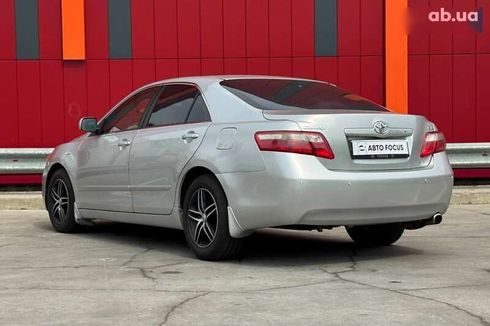 Toyota Camry 2008 - фото 5