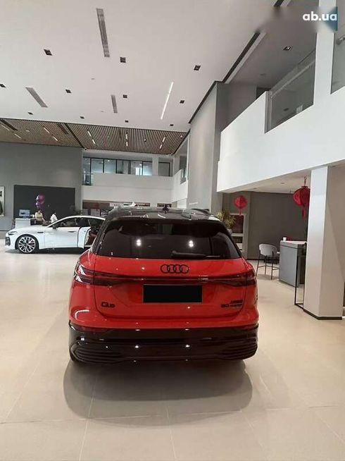 Audi Q5 e-tron 2022 - фото 5