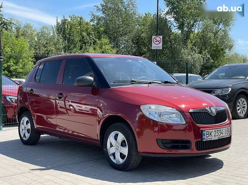 Skoda Fabia 2008 - фото 9