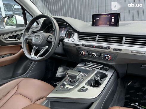 Audi Q7 2016 - фото 27