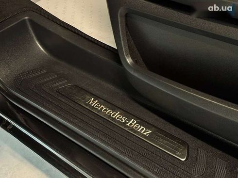 Mercedes-Benz V-Класс 2019 - фото 17