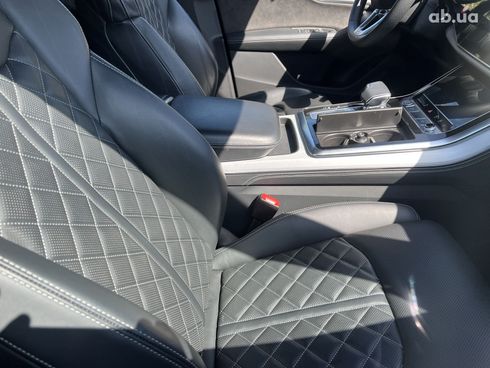 Audi Q8 2020 - фото 20