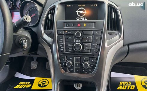 Opel Astra 2011 - фото 22