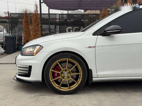 Volkswagen Golf GTI 2017 - фото 11