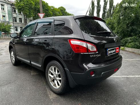 Nissan Qashqai 2011 фиолетовый - фото 7