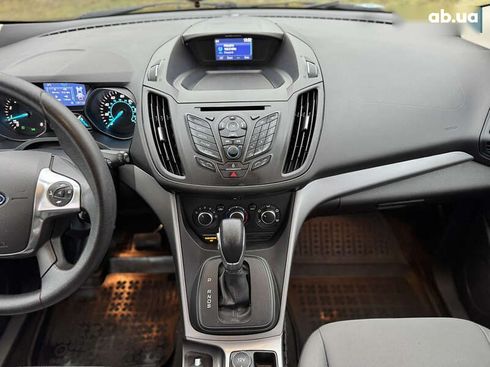 Ford Escape 2015 - фото 25