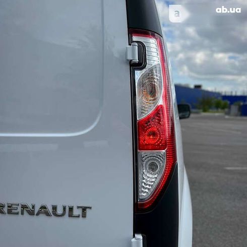 Renault Kangoo 2019 - фото 12