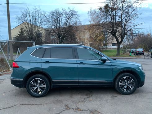 Volkswagen Tiguan 2019 синий - фото 4