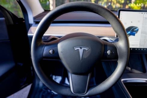 Tesla Model Y 2021 - фото 10