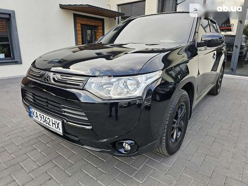 Mitsubishi Outlander 2013 - фото 2