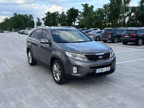 Kia Sorento 2013 - фото 2