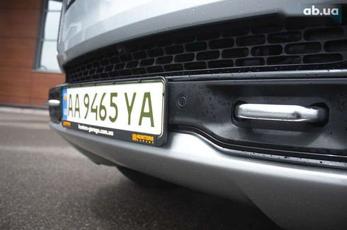 Rivian R1S 2023 - фото 30
