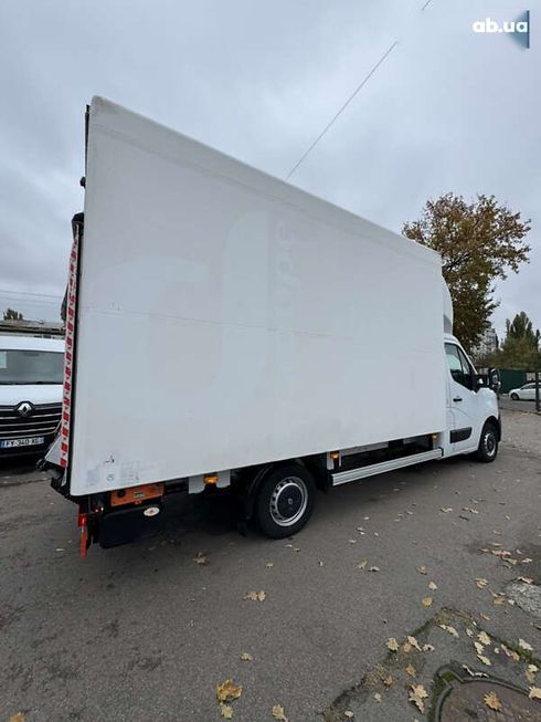 Renault Master 2020 - фото 10