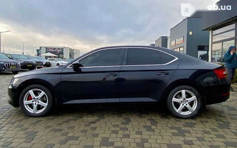 Skoda Superb 2015 - фото 4