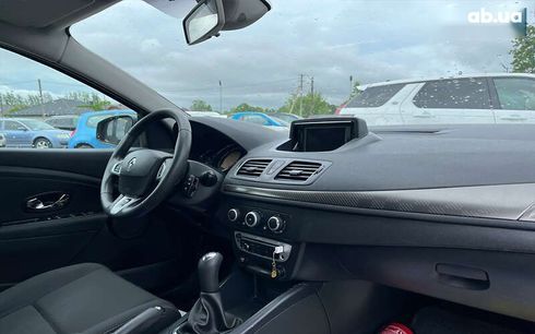 Renault Megane 2012 - фото 22