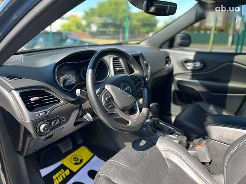 Jeep Cherokee 2020 - фото 16