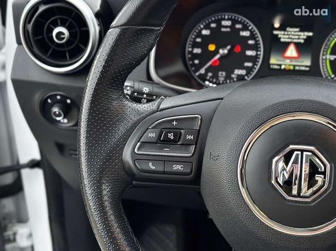 MG ZS EV 2021 - фото 11