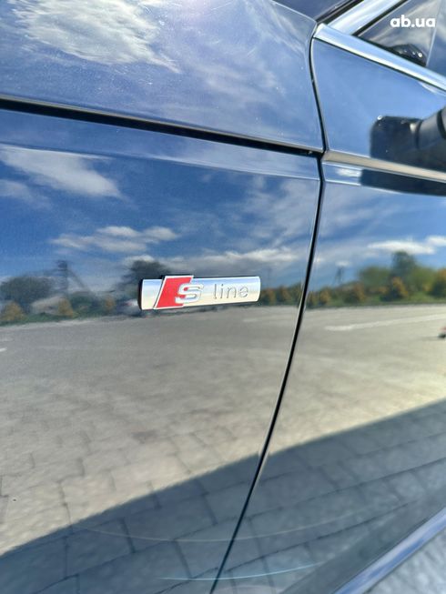 Audi A4 2017 синий - фото 4