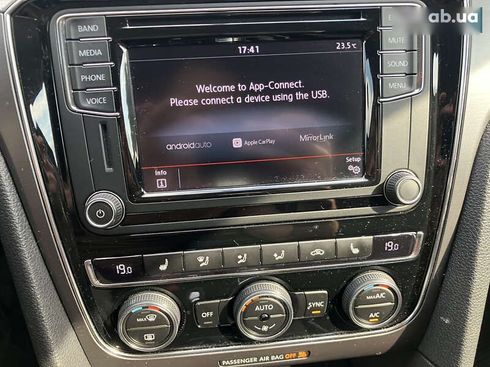 Volkswagen Passat 2017 - фото 9