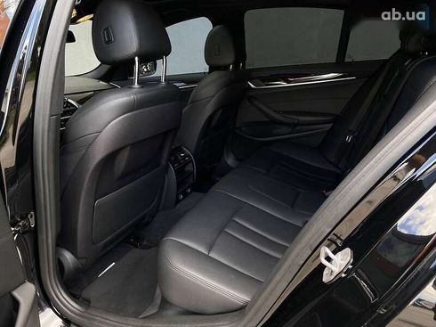 BMW 5 серия 2018 - фото 27