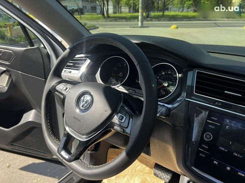 Volkswagen Tiguan 2017 - фото 17