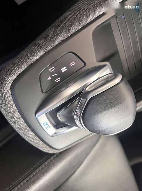 Renault Zoe 2020 - фото 20