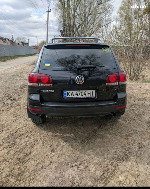 Volkswagen Touareg 2008 черный - фото 4