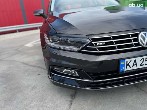 Volkswagen Passat 2018 - фото 10